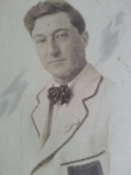 Unknown Clarke 33