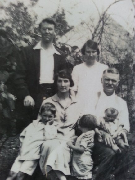 Unknown Clarkes 40