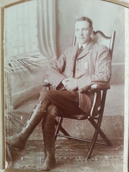 Unknown ancestor 7 Clarke