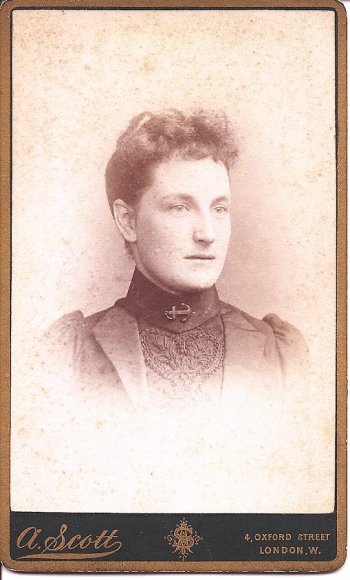 Louise Carlisle Currie